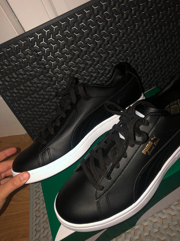 Puma court stars