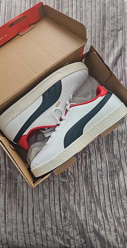 Puma trainers